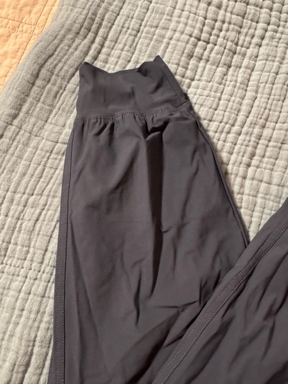 Old Navy HIGH-WAISTED SLEEKTECH JOGGERS - Picture 9 of 13